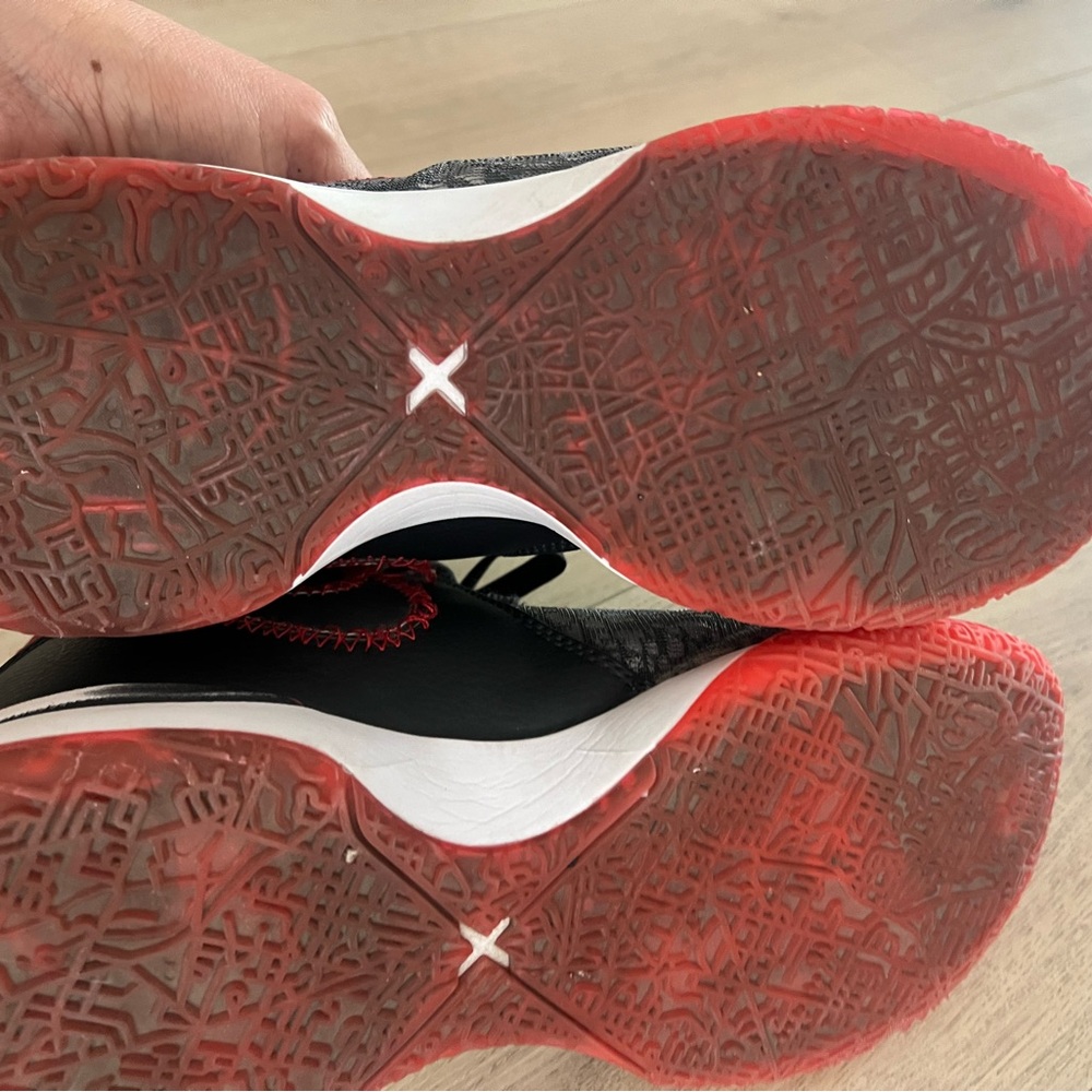 Nike FaZe Clan x Zoom LeBron NXXT Gen Bred - Picture 10 of 14
